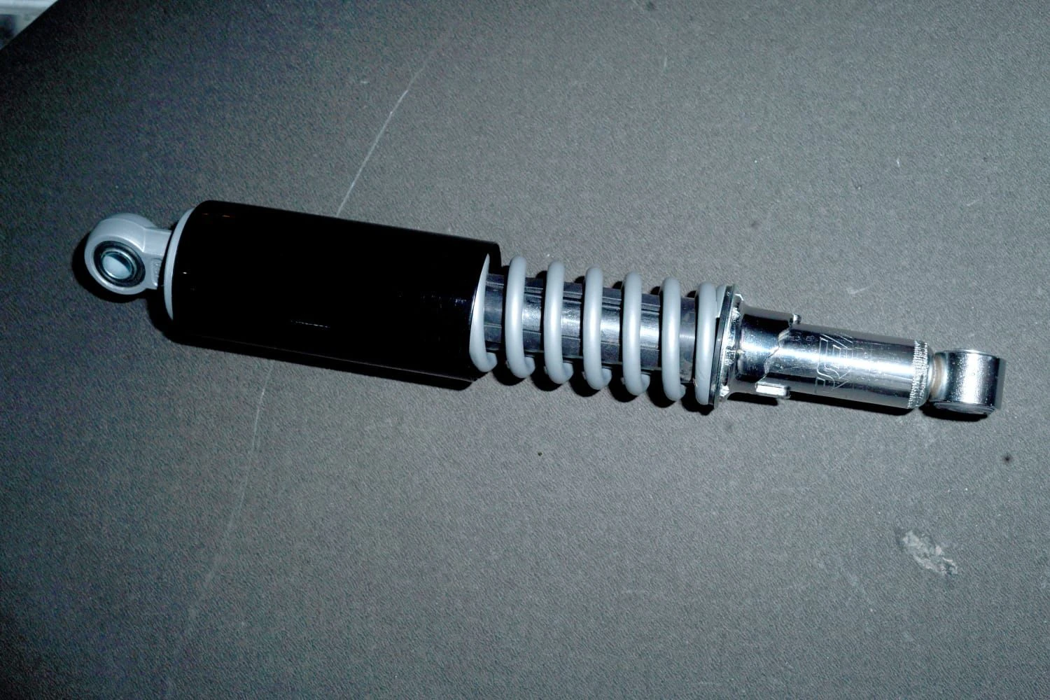 SPLENDOUR SHOCKER REAR